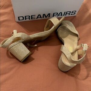 Dream Pairs Women's Glittering Gold Heels